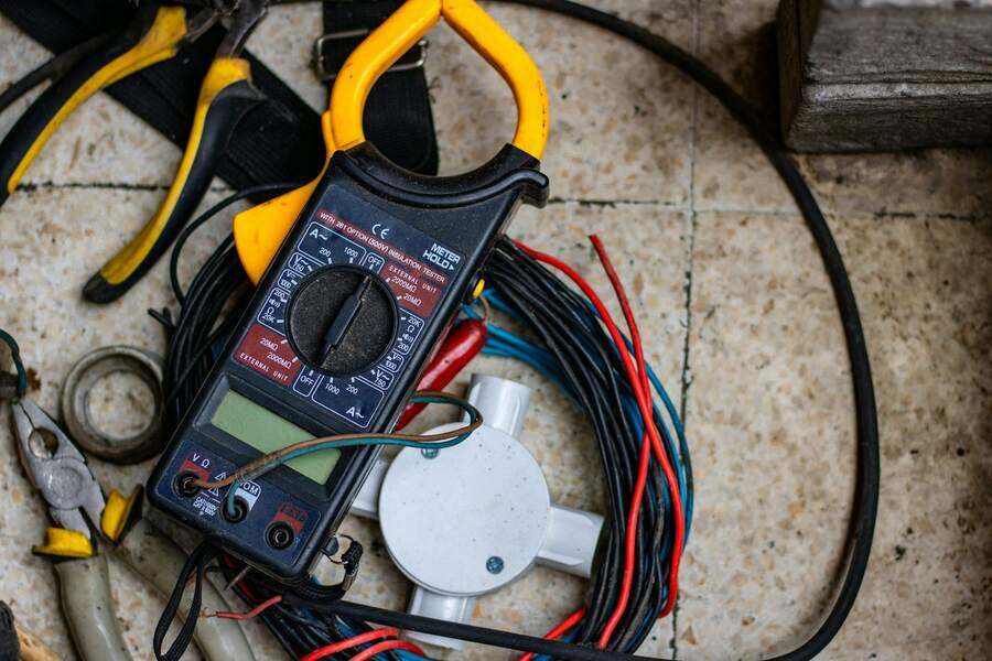 Tracing a dead circuit, Lakewood
