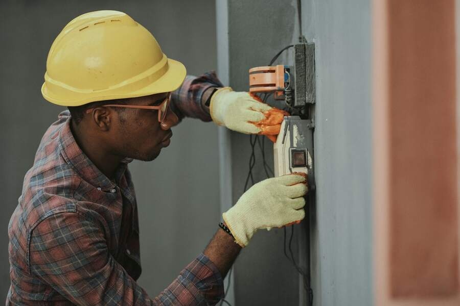 Outlet and switch install, Edgewater